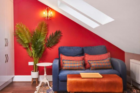 Beautiful Chique Apartment - Sleeps 2 - Second Floor